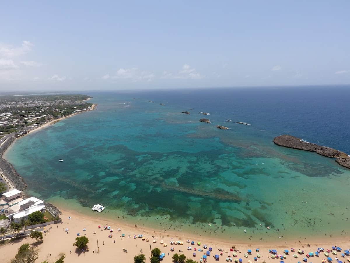 Balneario Cerro Gordo beach in Vega Alta, Puerto Rico - Camping, Family Friendly