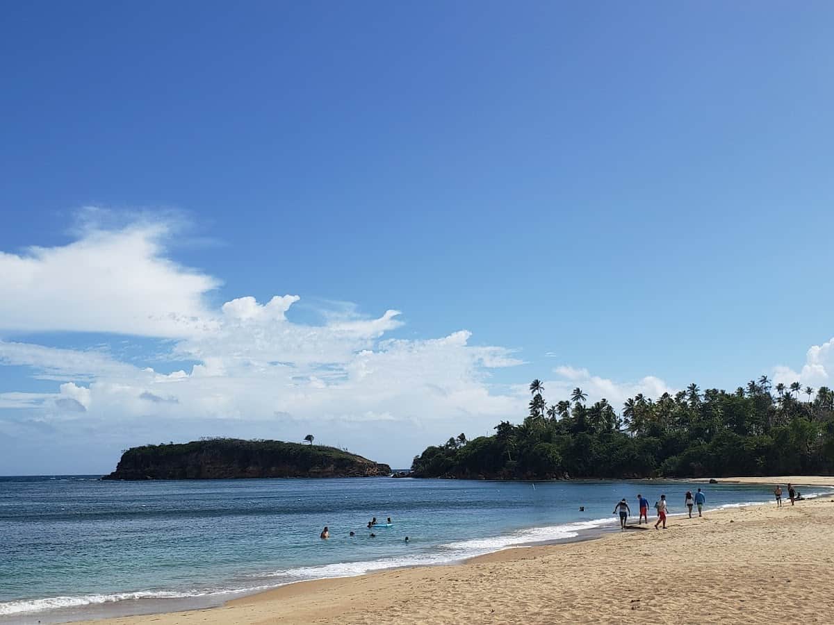 Punta Cerro Gordo (Overlook) beach in Vega Alta, Puerto Rico - Scenic