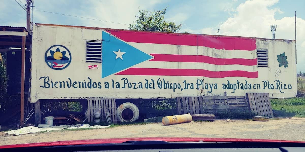 Poza del Obispo beach in Arecibo, Puerto Rico - scenic coastal view
