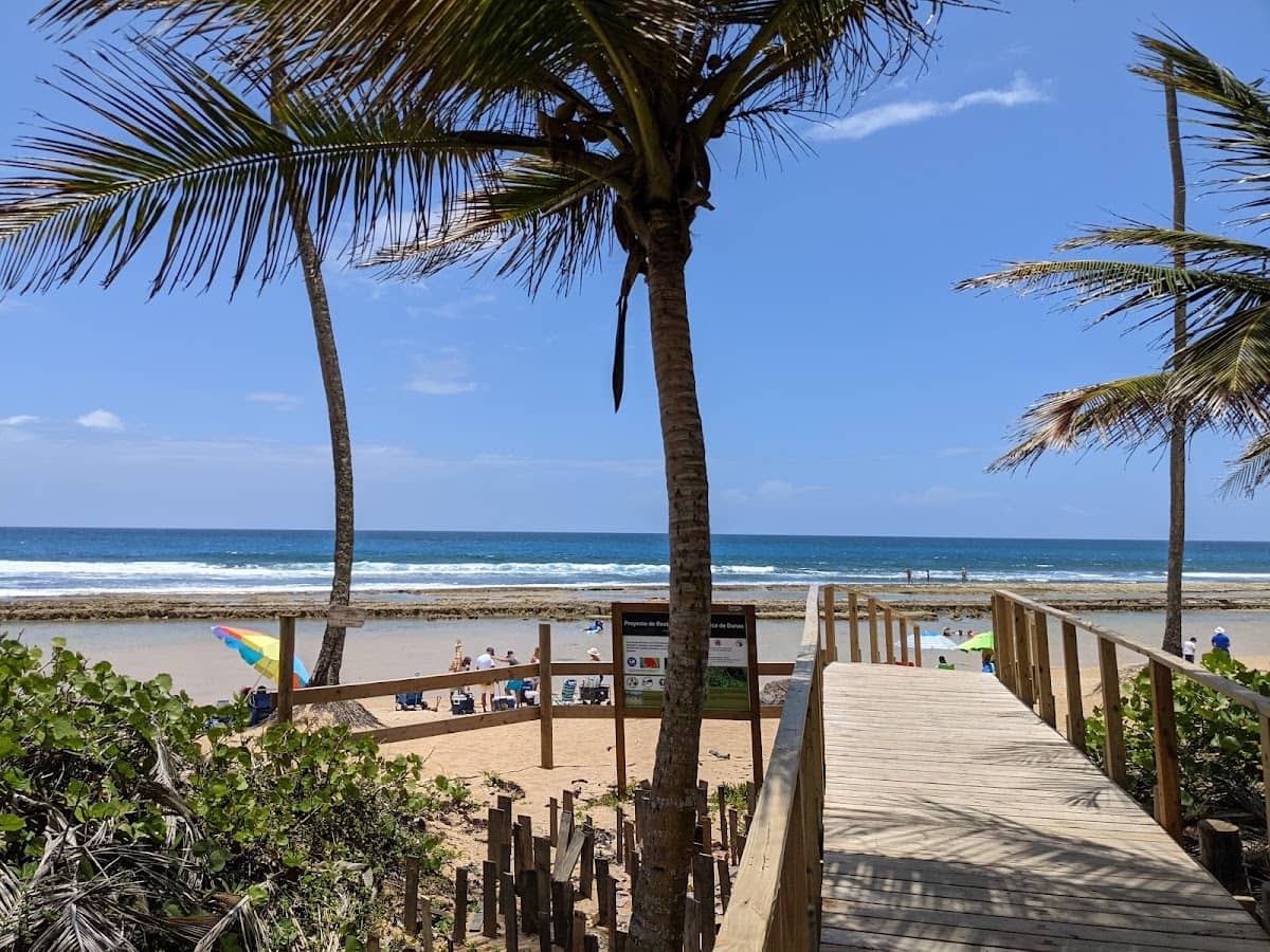 Pozita de Medianía Alta beach in Loíza, Puerto Rico - scenic coastal view
